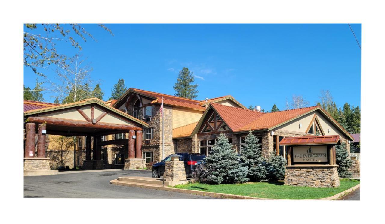 The Evergreen Hotel McCall Exterior photo